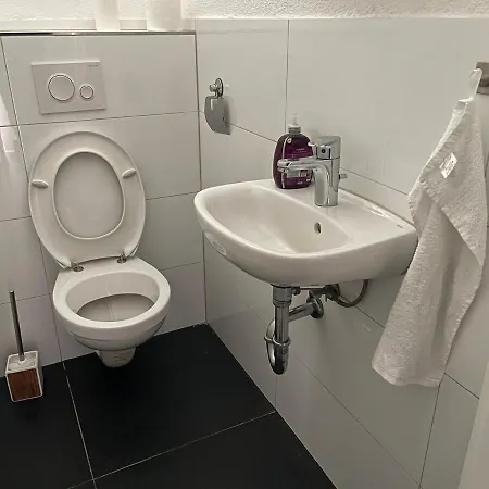 Cozy 500 M To Uni-kassel Guest house Kassel